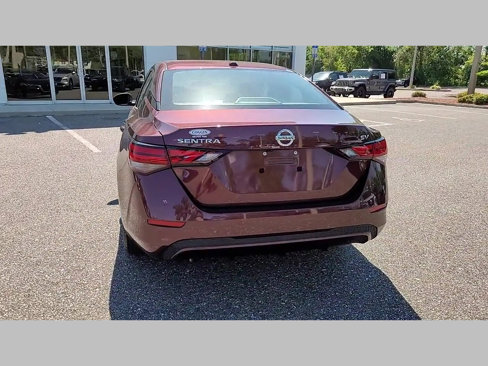 Used 2022 Nissan Sentra SV image 19