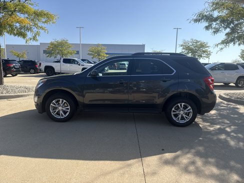 Used 2017 Chevrolet Equinox LT w/ Convenience Package image 9