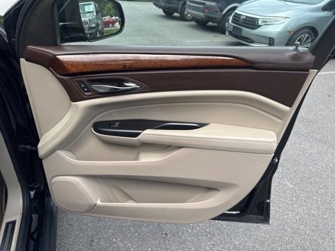 Used 2016 Cadillac SRX Luxury image 22