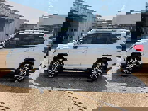Used 2021 Subaru Ascent Limited w/ Technology Package image 2