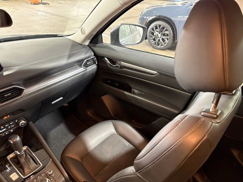 Used 2020 MAZDA CX-5 Touring image 21