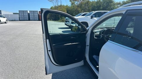 Used 2019 Chevrolet Equinox Premier image 12