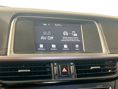 Used 2018 Kia Optima S w/ 18" Alloy Wheels Package image 27