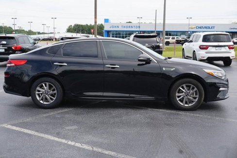 Used 2020 Kia Optima LX image 7