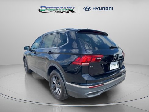 Used 2024 Volkswagen Tiguan SE image 7