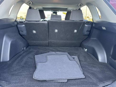 Used 2019 Toyota RAV4 XLE image 6