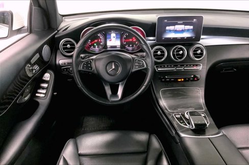 Used 2018 Mercedes-Benz GLC 300 4MATIC image 13