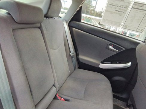 Used 2015 Toyota Prius Three image 18