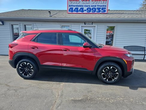 Used 2021 Chevrolet TrailBlazer LT w/ Convenience Package image 2
