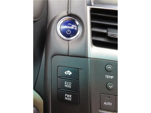 Used 2012 Lexus HS 250h image 15