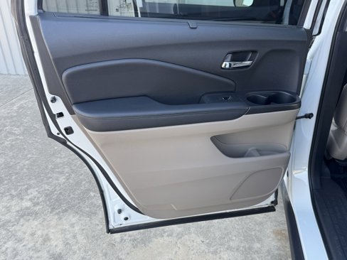 Used 2020 Honda Pilot Touring image 36