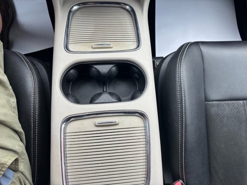 Used 2019 Dodge Grand Caravan SXT image 37