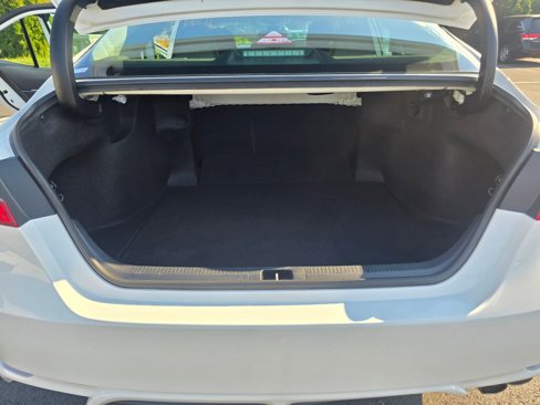 Used 2021 Toyota Camry SE image 15