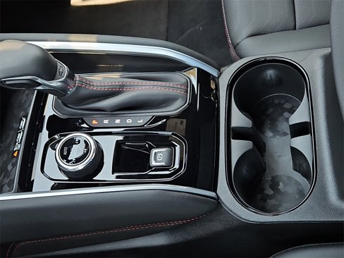 New 2025 Chevrolet Colorado Z71 w/ Technology Package image 25