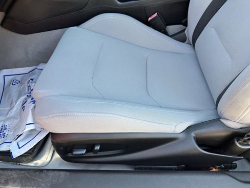 Used 2022 Chevrolet Camaro LT image 32