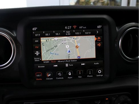 Used 2021 Jeep Gladiator Overland image 16