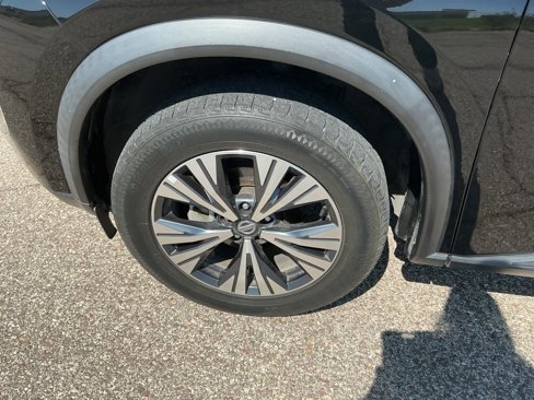 Used 2021 Nissan Rogue SV image 9