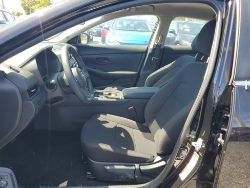New 2025 Nissan Sentra S image 8
