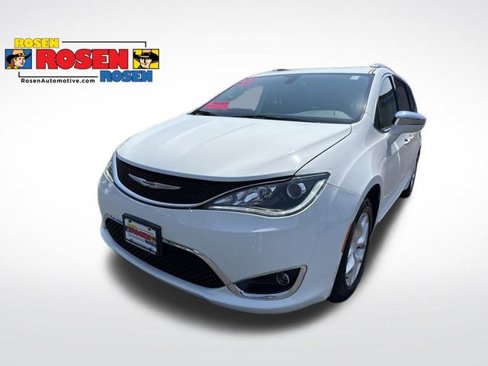 Used 2020 Chrysler Pacifica Limited image 1