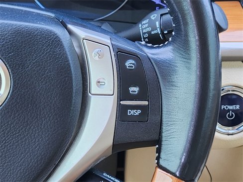 Used 2015 Lexus ES 300h w/ Navigation System Package image 33