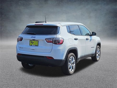 New 2025 Jeep Compass Sport image 4