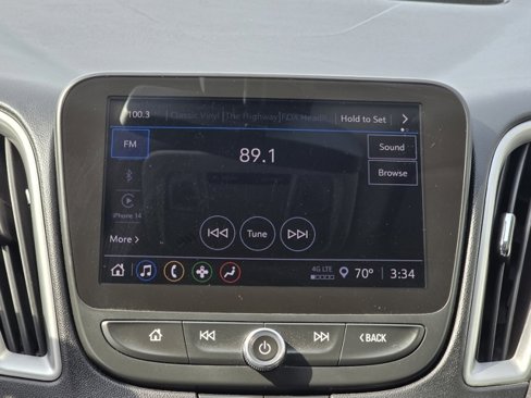 Used 2022 Chevrolet Malibu LT image 9