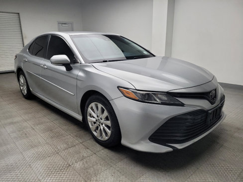 Used 2018 Toyota Camry LE image 13