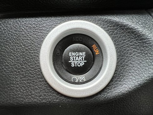 Used 2016 RAM 1500 Laramie w/ Convenience Group image 36