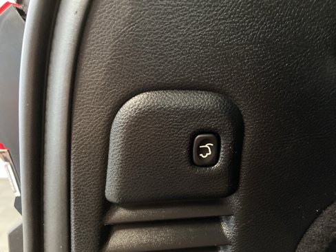 Used 2021 Jeep Grand Cherokee Limited image 37