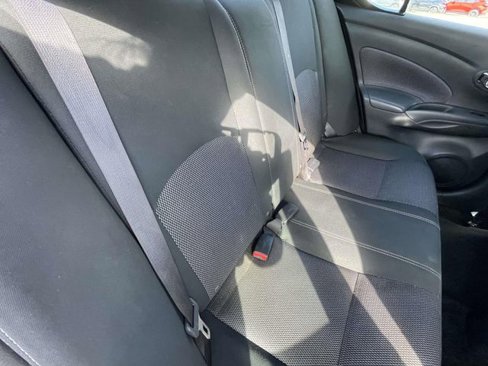 Used 2018 Nissan Versa SV image 24