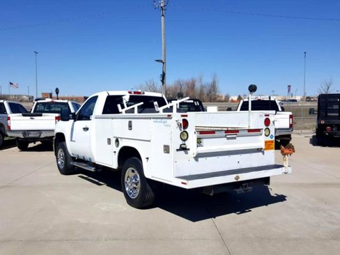 Used 2011 Chevrolet Silverado 2500 W/T image 9