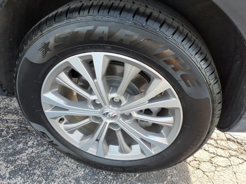 Used 2023 Buick Envision Preferred image 5