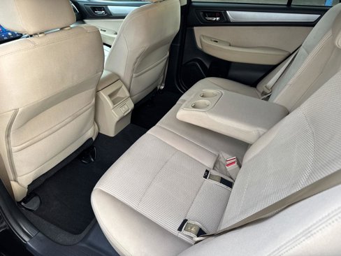 Used 2019 Subaru Outback 2.5i Premium image 20
