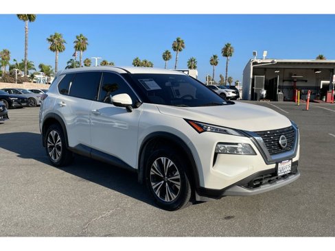 Used 2021 Nissan Rogue SV image 7