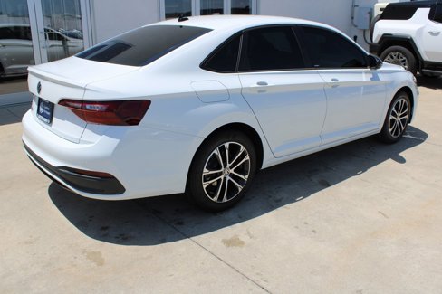 Certified 2024 Volkswagen Jetta Sport image 6