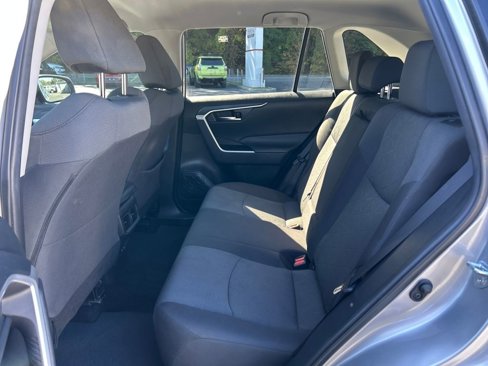 Certified 2021 Toyota RAV4 XLE image 25
