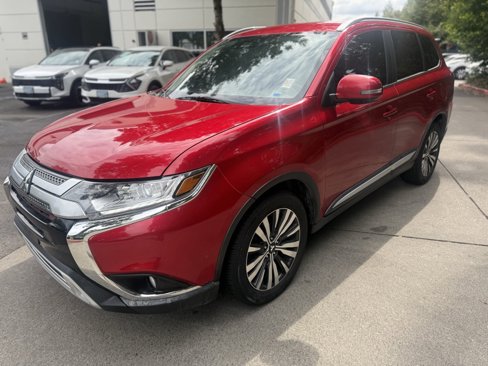 Used 2020 Mitsubishi Outlander SEL image 3