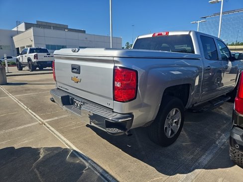 Used 2018 Chevrolet Silverado 1500 LT w/ LT Fleet Convenience Package image 3