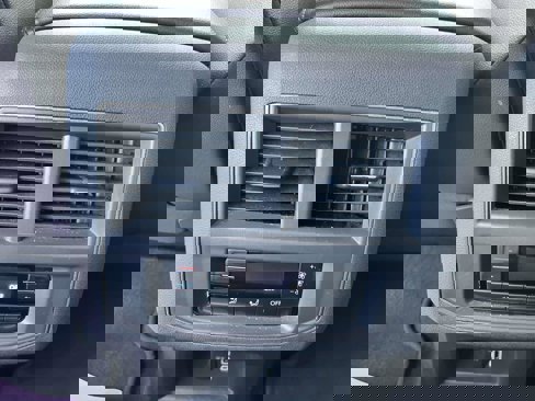 Used 2018 Volkswagen Atlas SE image 14