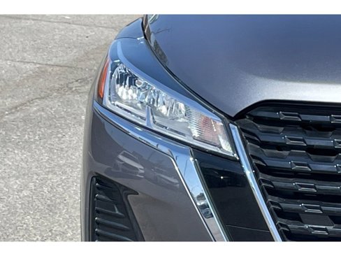 Used 2023 Nissan Kicks S image 48