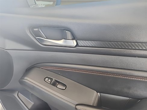 Used 2020 Nissan Altima 2.5 SR image 18