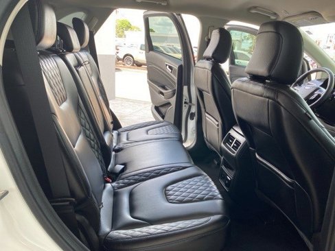 Certified 2023 Ford Edge Titanium image 15