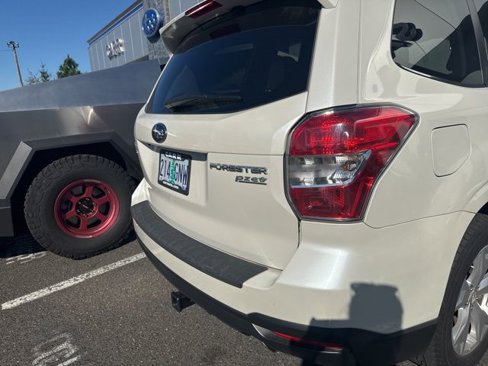 Used 2014 Subaru Forester 2.5i Touring w/ Popular Package #1 image 6