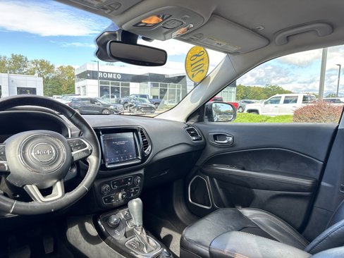 Used 2018 Jeep Compass Limited w/ Navigation Group image 14