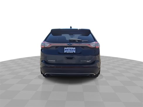 Used 2017 Ford Edge Titanium w/ Equipment Group 301A image 7