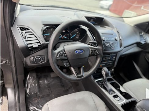 Used 2017 Ford Escape S image 18