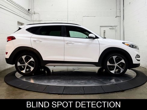 Used 2018 Hyundai Tucson Value w/ Cargo Package image 9