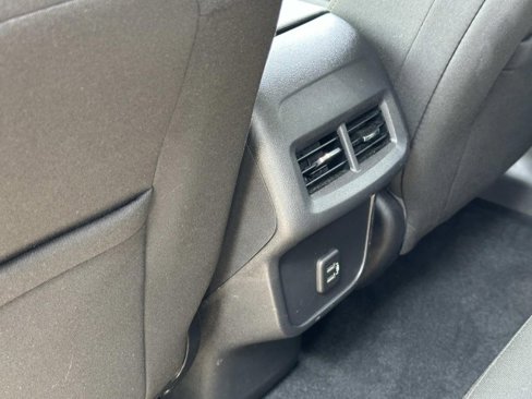 Used 2020 Chevrolet Equinox LT image 12