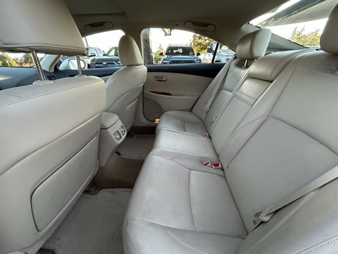 Used 2011 Lexus ES 350 image 29