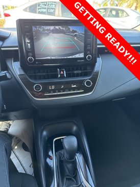 Used 2022 Toyota Corolla LE image 12